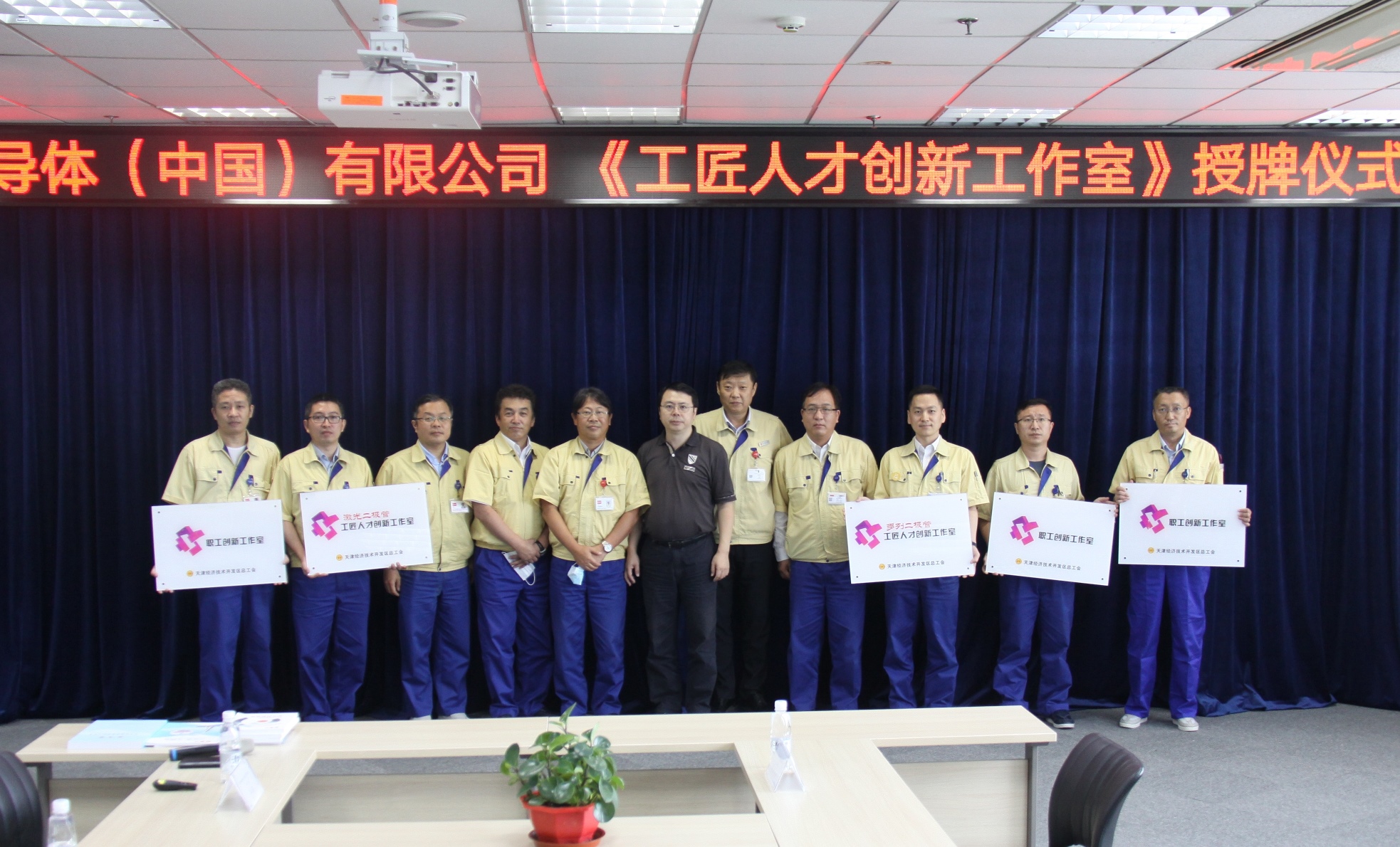 �й����׷�|������(8883��AMG)�ٷ���վ